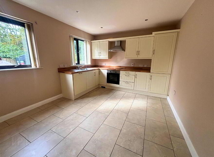 109 Briar Hill, Greysteel, Derry / Londonderry, BT47 3FD