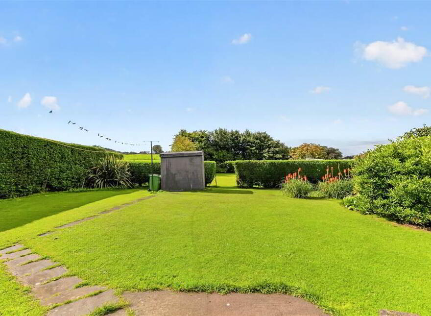 33 Stoneyford Road, Lisburn, BT28 3RG