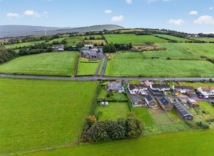 33 Stoneyford Road, Lisburn, BT28 3RG