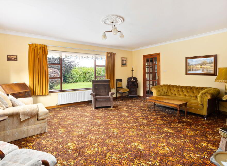 Oak Lawns, Clonee Road, Westmanstown, Lucan, K78P934