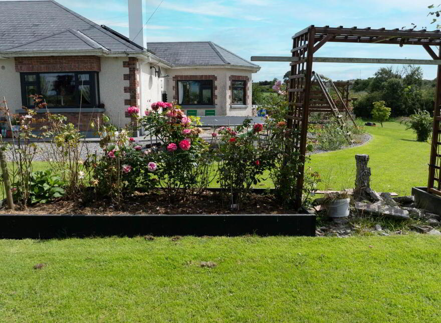 Isleham House, Tullytreane, Crosskeys, Cavan Town, H12DK86