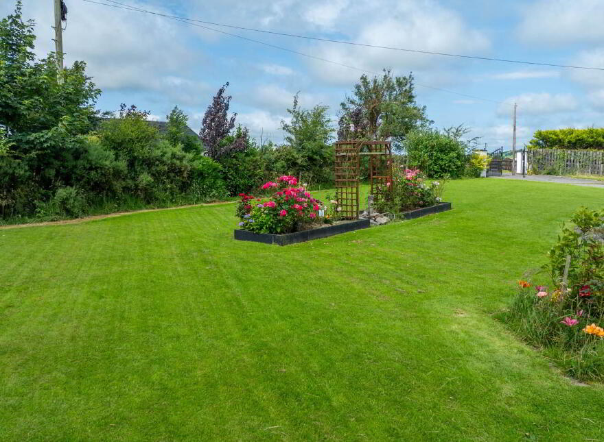 Isleham House, Tullytreane, Crosskeys, Cavan Town, H12DK86