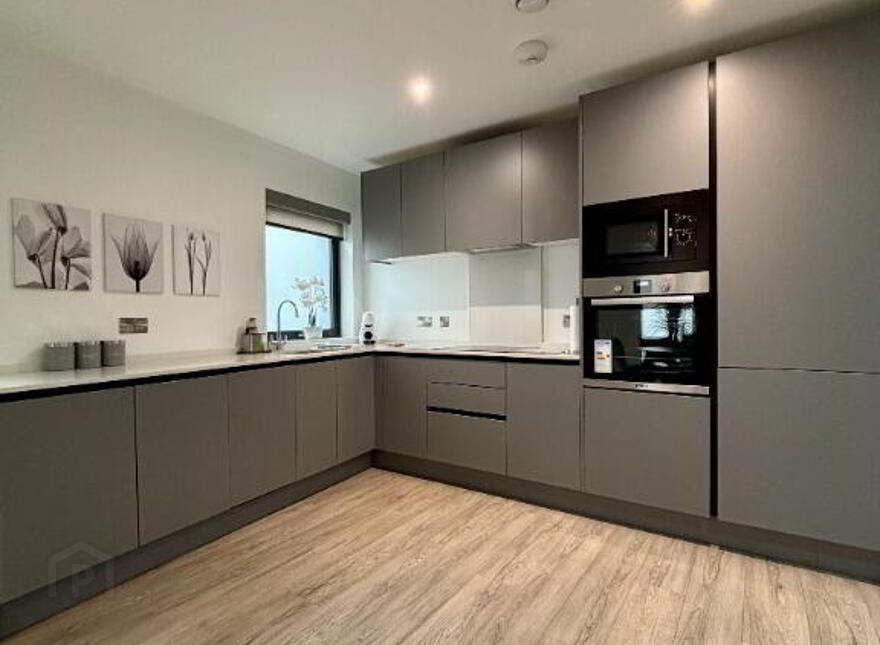 G10 Coyles Place, Belfast, BT7 1FD