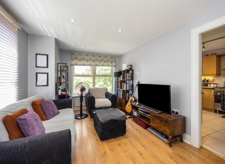 Apt 2, 2 Burghley Mews, Belfast, BT5 7GX