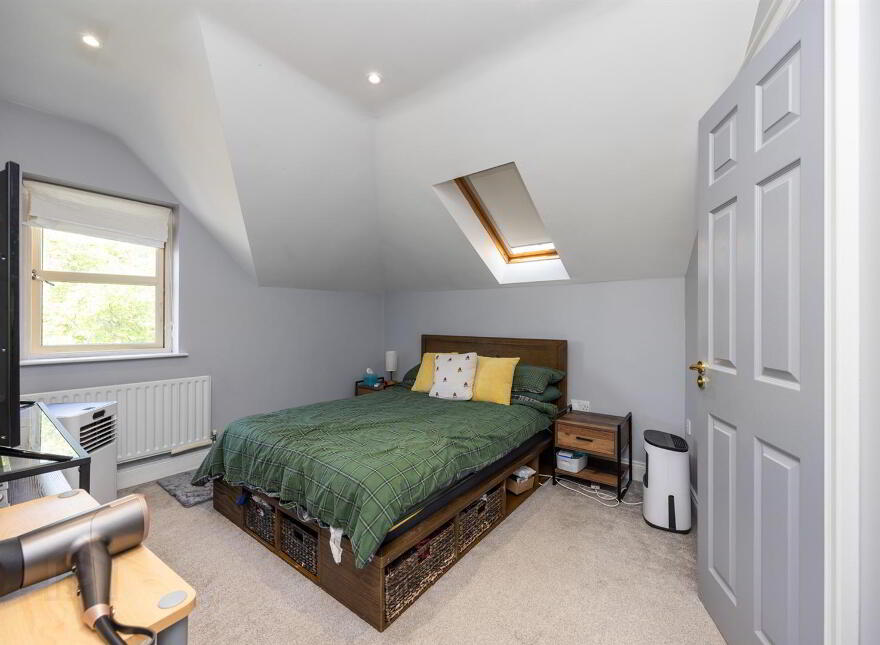 Apt 2, 2 Burghley Mews, Belfast, BT5 7GX