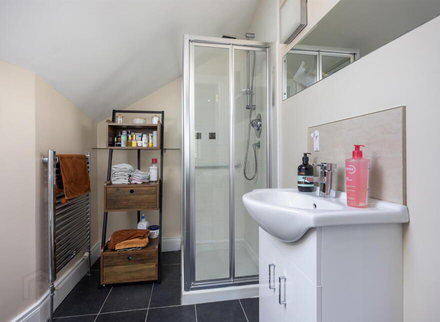 Apt 2, 2 Burghley Mews, Belfast, BT5 7GX