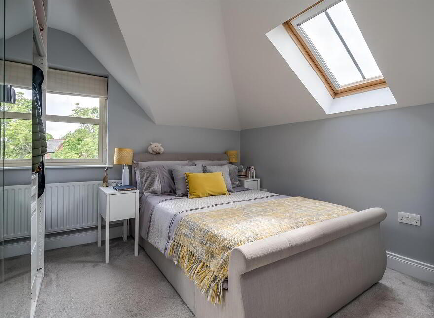 Apt 2, 2 Burghley Mews, Belfast, BT5 7GX