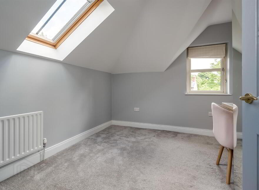 Apt 2, 2 Burghley Mews, Belfast, BT5 7GX