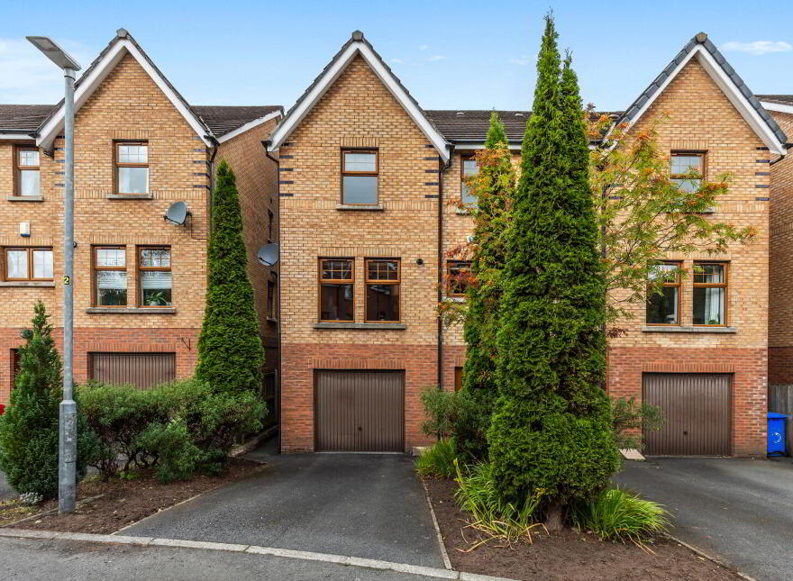 4 Ormiston Square, Belfast, BT4 2RU