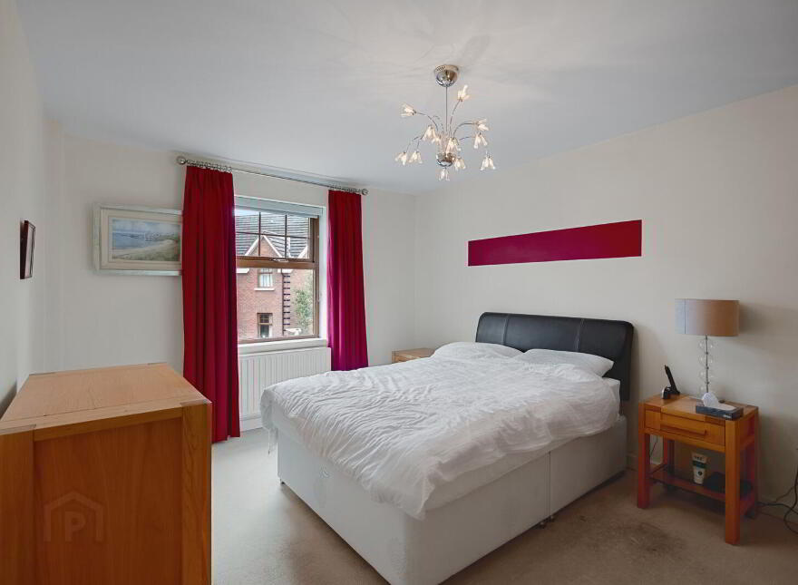 4 Ormiston Square, Belfast, BT4 2RU