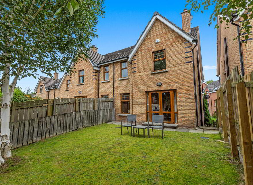 4 Ormiston Square, Belfast, BT4 2RU