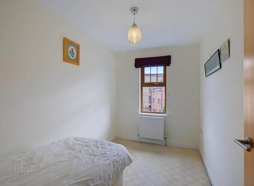 4 Ormiston Square, Belfast, BT4 2RU
