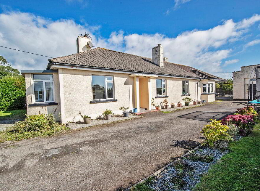 Tara, 5 Tournore, Abbeyside, Dungarvan, X35XV59