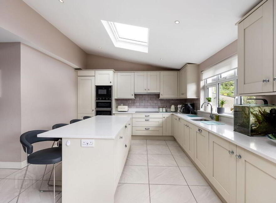 4 Cedarwood Road, Finglas, Finglas, D11YX33