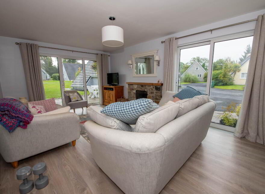 6 The Sycamores, Rathmullan, F92F2N2