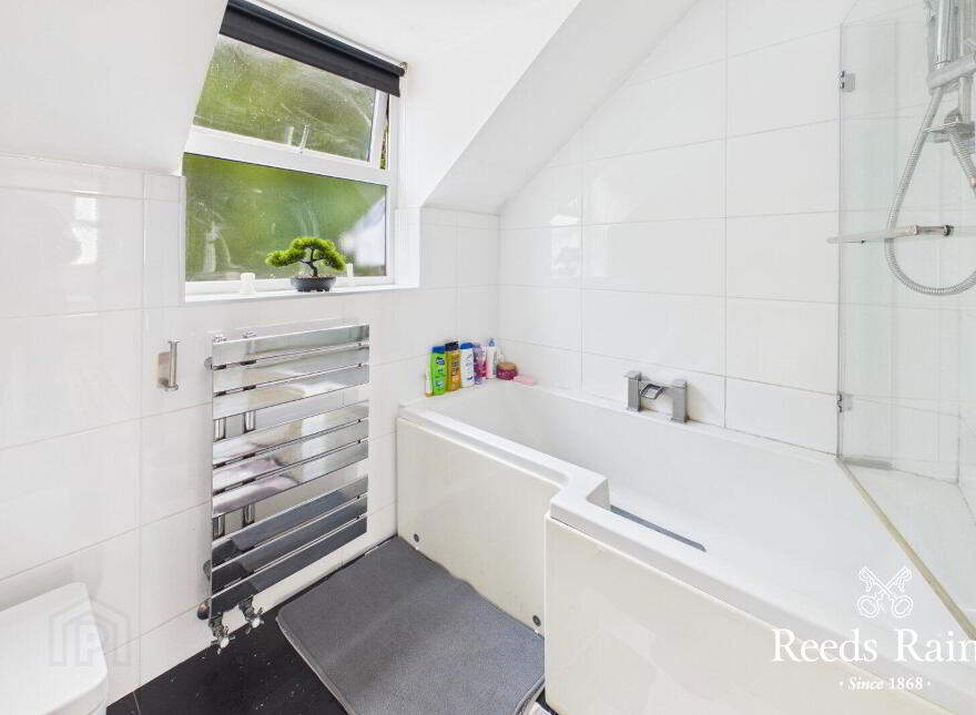 85 Meadowvale Crescent, Bangor, BT19 1HX