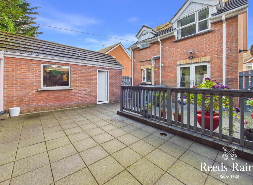 85 Meadowvale Crescent, Bangor, BT19 1HX