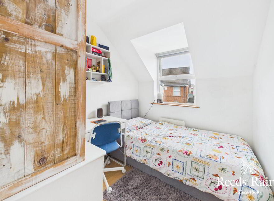 85 Meadowvale Crescent, Bangor, BT19 1HX