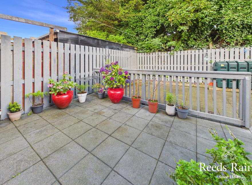 85 Meadowvale Crescent, Bangor, BT19 1HX