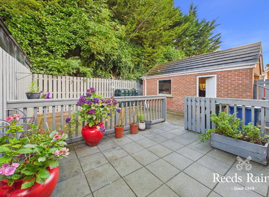 85 Meadowvale Crescent, Bangor, BT19 1HX