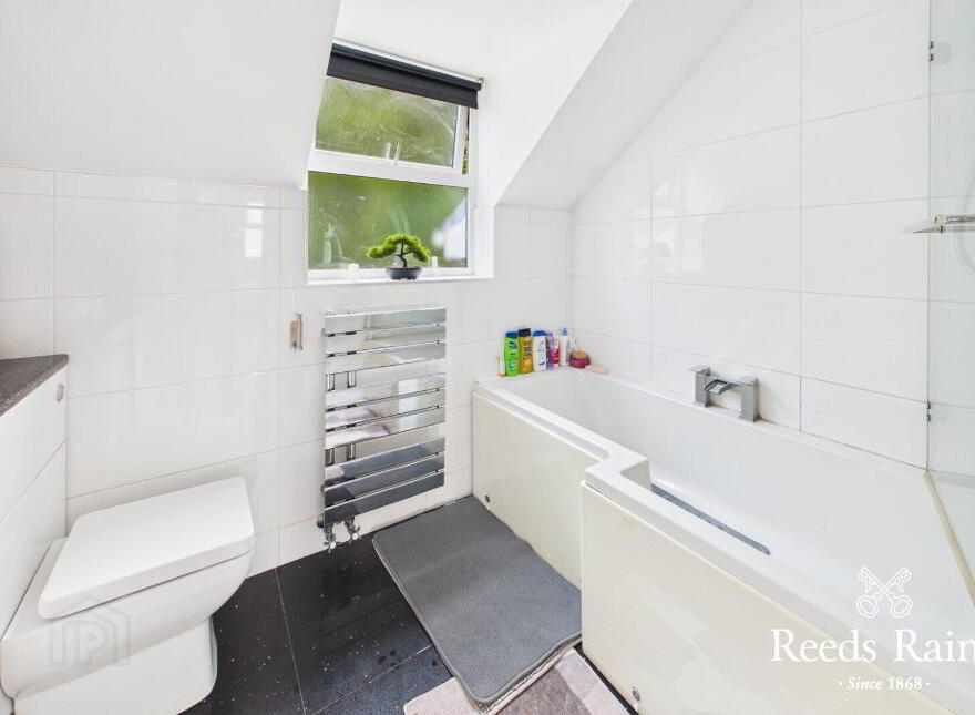 85 Meadowvale Crescent, Bangor, BT19 1HX