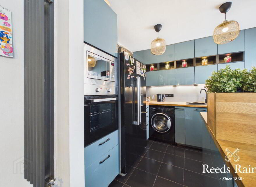 34 Ringhaddy Drive, Newtownards, BT23 8XB