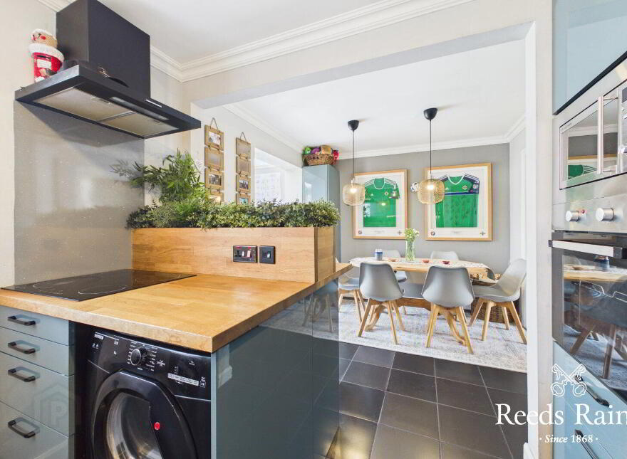 34 Ringhaddy Drive, Newtownards, BT23 8XB