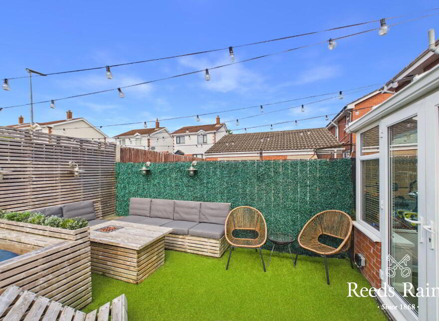 34 Ringhaddy Drive, Newtownards, BT23 8XB