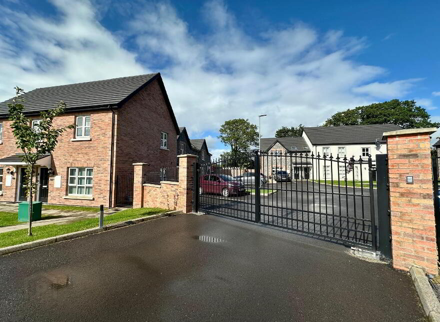73 Ballyveigh Crescent, Antrim, BT41 2FL