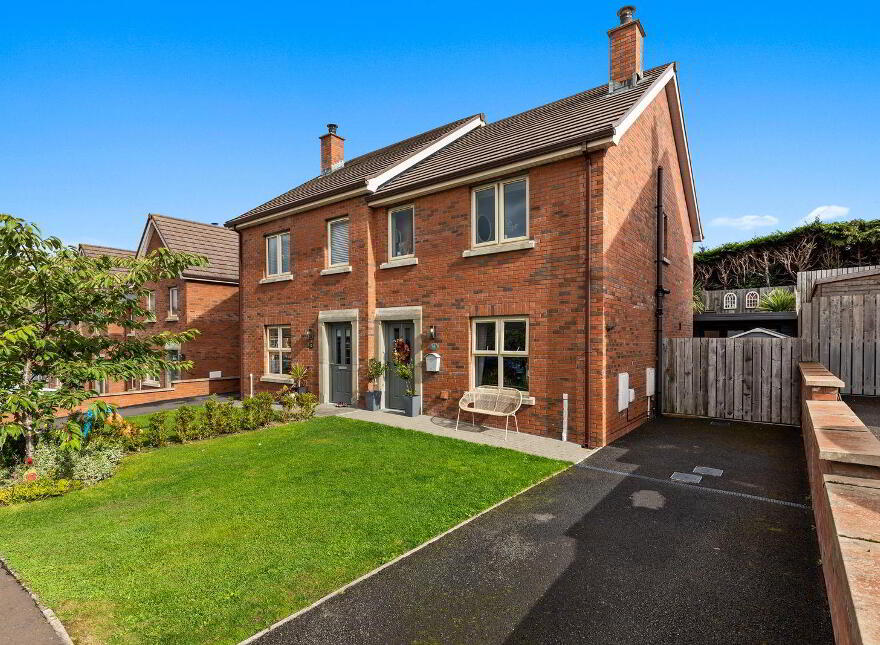 14 Ballyvarnet Lane, Bangor, BT19 1FF