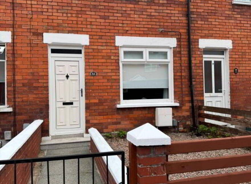 12 Ebor Parade, Belfast, BT12 6NS