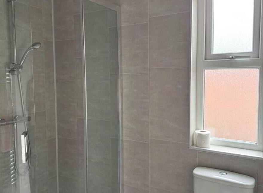 12 Ebor Parade, Belfast, BT12 6NS