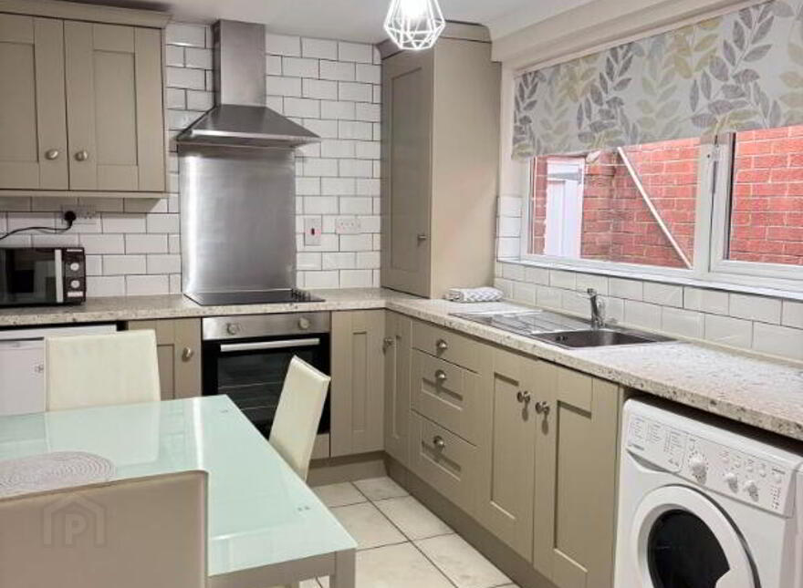 12 Ebor Parade, Belfast, BT12 6NS