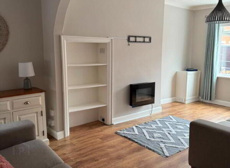12 Ebor Parade, Belfast, BT12 6NS
