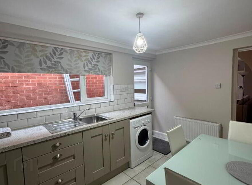12 Ebor Parade, Belfast, BT12 6NS