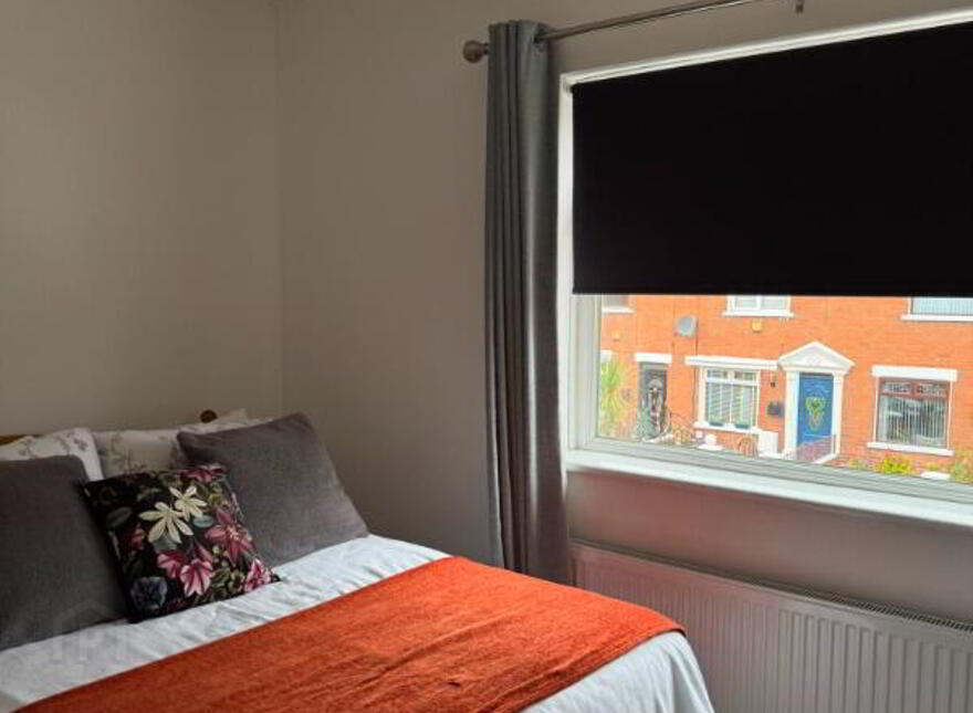 12 Ebor Parade, Belfast, BT12 6NS