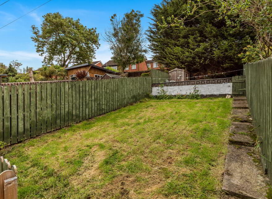 14 Lisnasharragh Park, Belfast, BT6 9RL