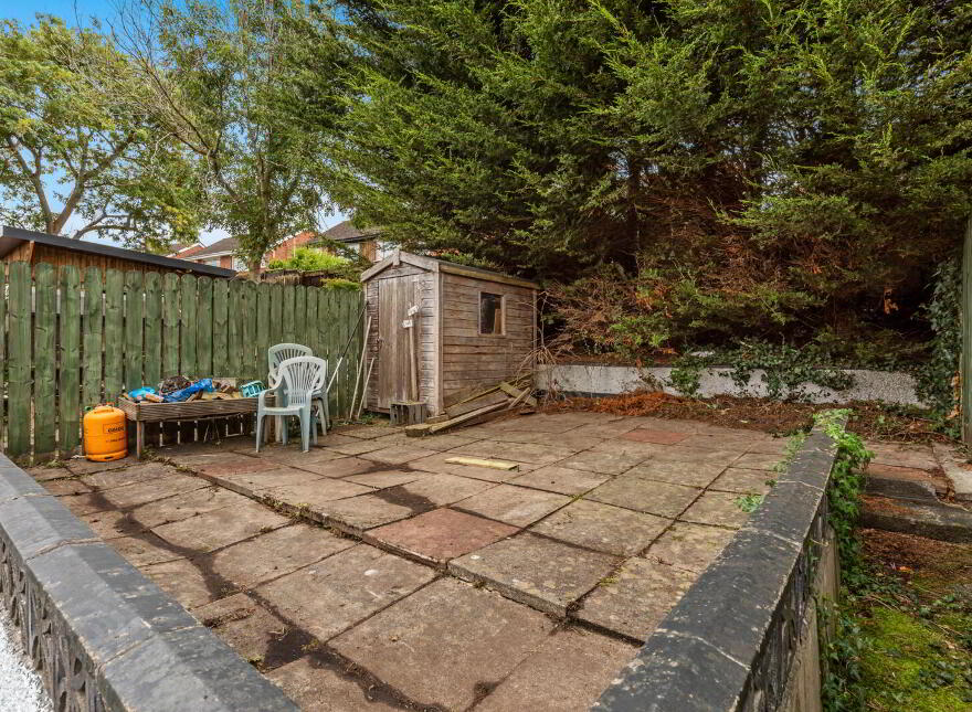 14 Lisnasharragh Park, Belfast, BT6 9RL