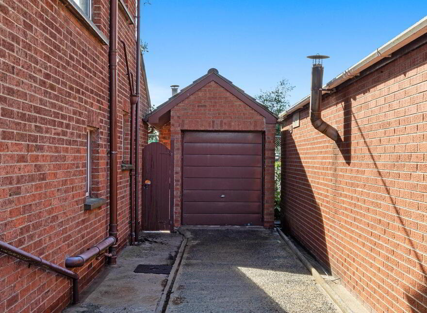 11 Stanfield Drive, Newtownards, BT23 8NG