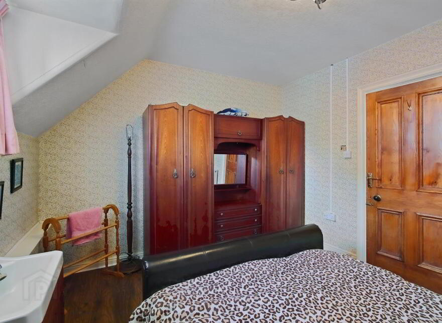 72 Main Street, Ballywalter, Newtownards, BT22 2PJ