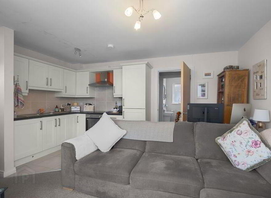 52 Linen Crescent, Bangor, BT19 7JH