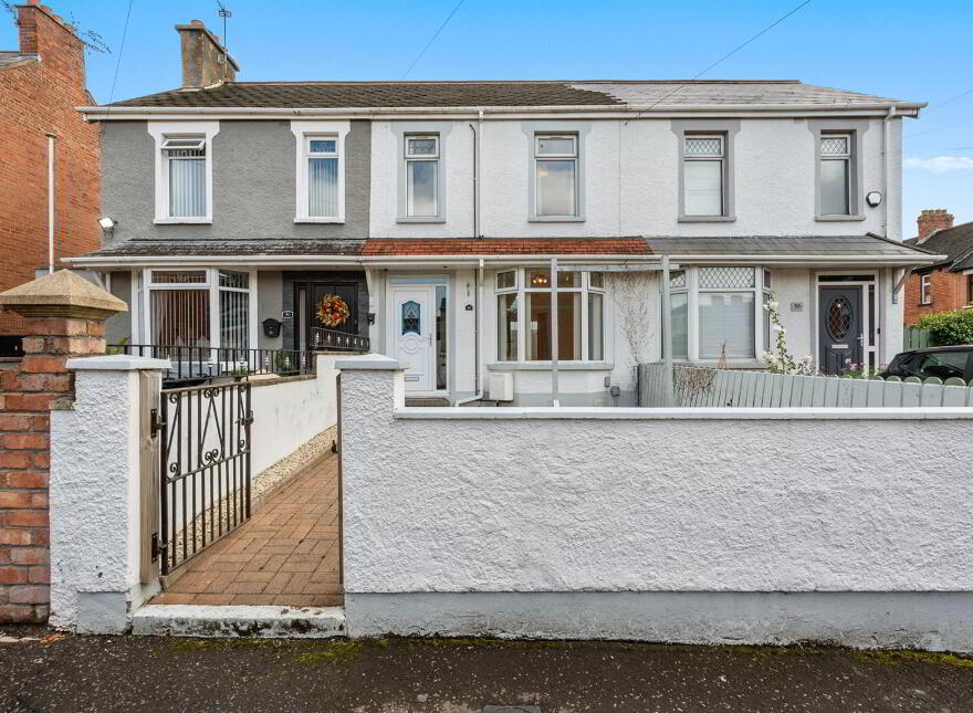 48 Bloomfield Gardens, Belfast, BT5 5JU