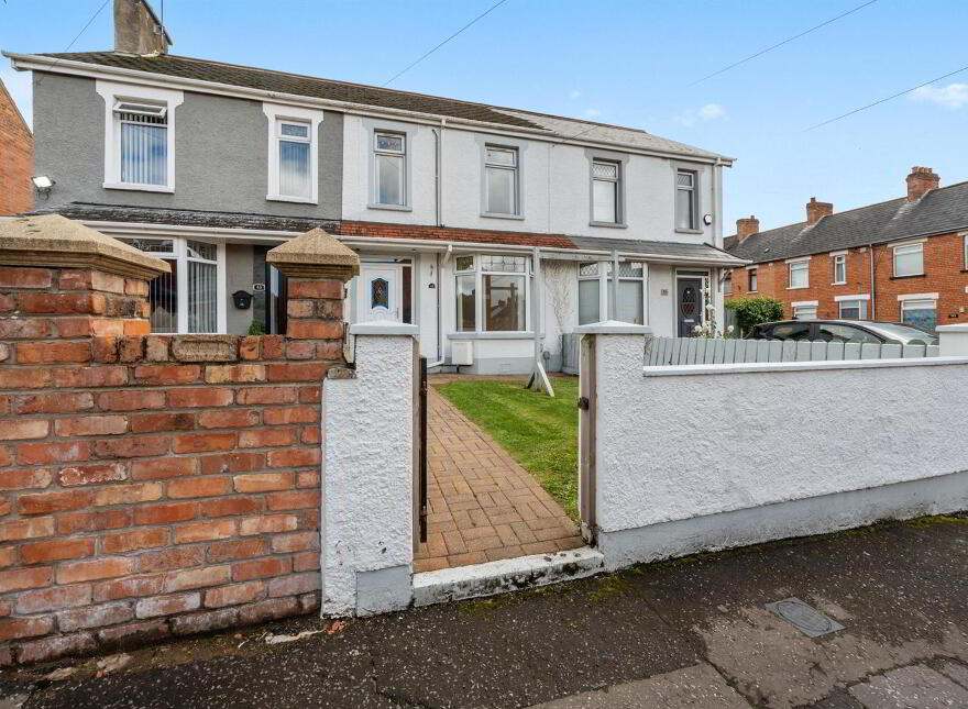 48 Bloomfield Gardens, Belfast, BT5 5JU