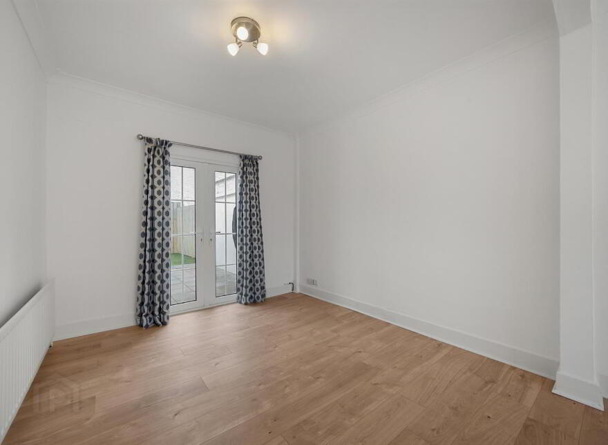 48 Bloomfield Gardens, Belfast, BT5 5JU