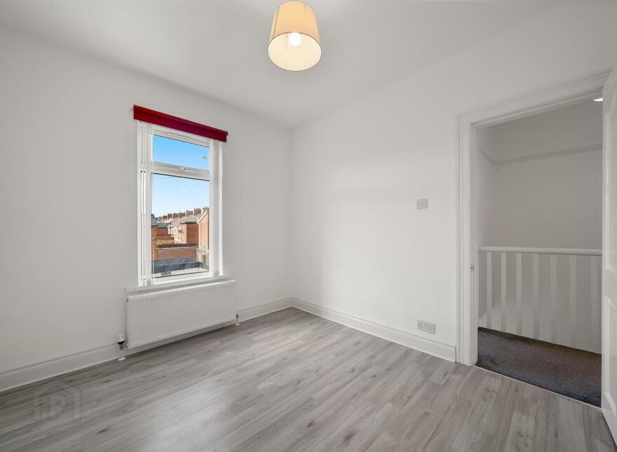 48 Bloomfield Gardens, Belfast, BT5 5JU