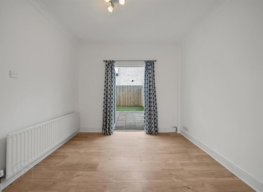 48 Bloomfield Gardens, Belfast, BT5 5JU