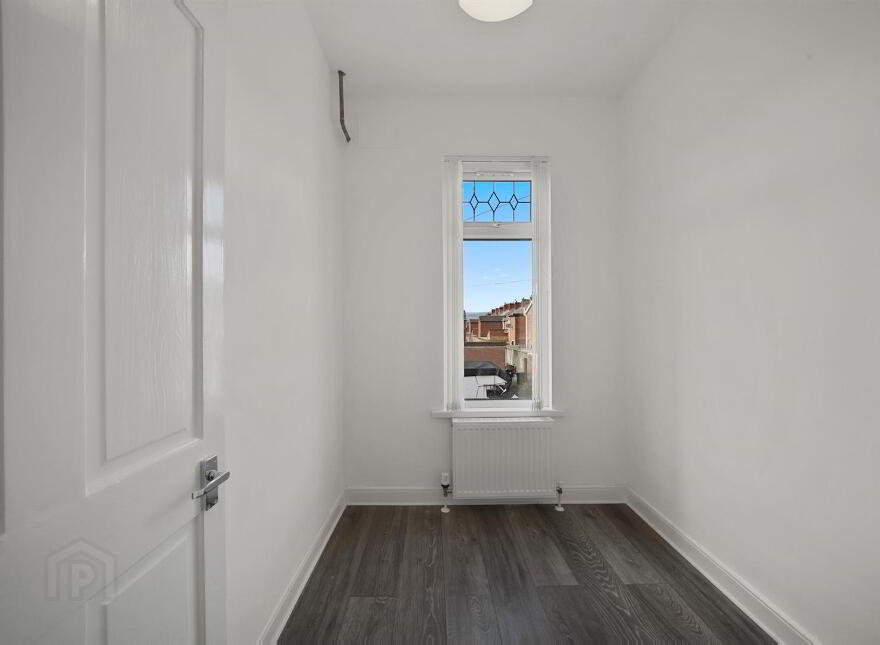 48 Bloomfield Gardens, Belfast, BT5 5JU