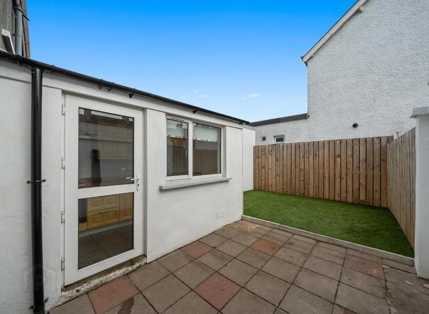 48 Bloomfield Gardens, Belfast, BT5 5JU