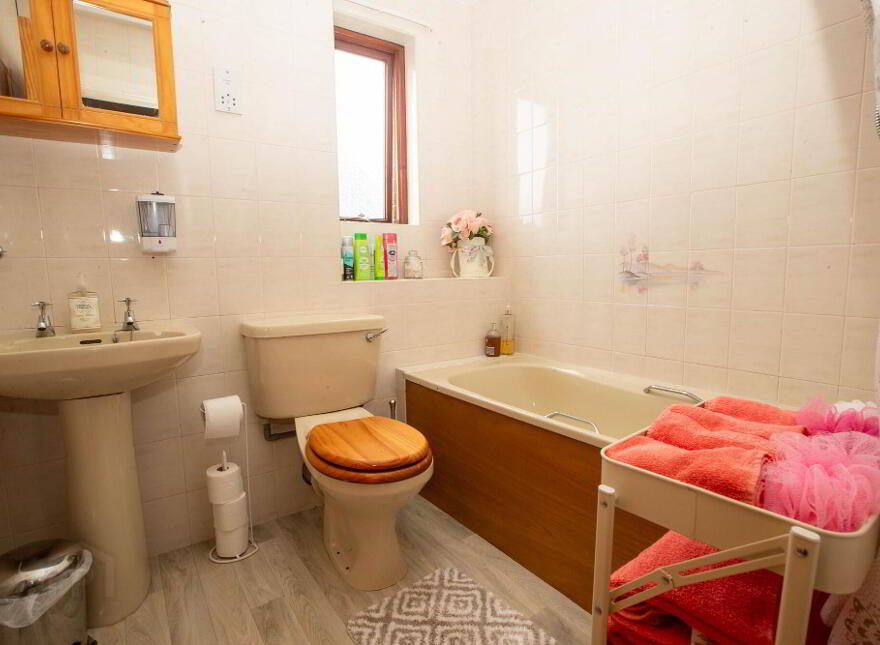 8A Park Avenue Apartments, Newcastle, BT33 0DY