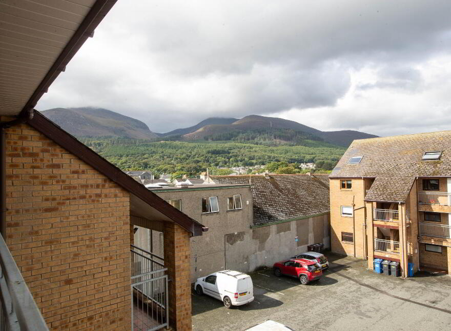 8A Park Avenue Apartments, Newcastle, BT33 0DY
